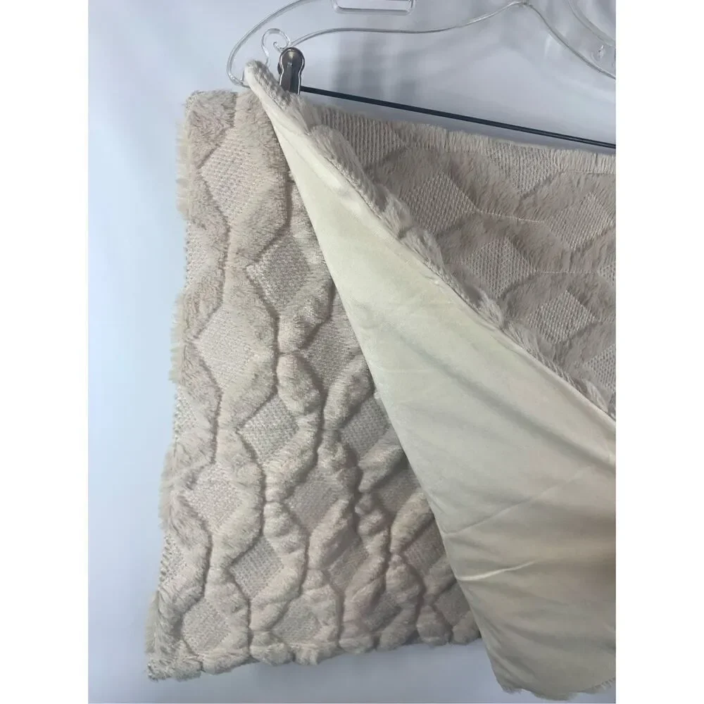 Chenille Cream Diamond Pattern Decor Pillow Cases 20x20